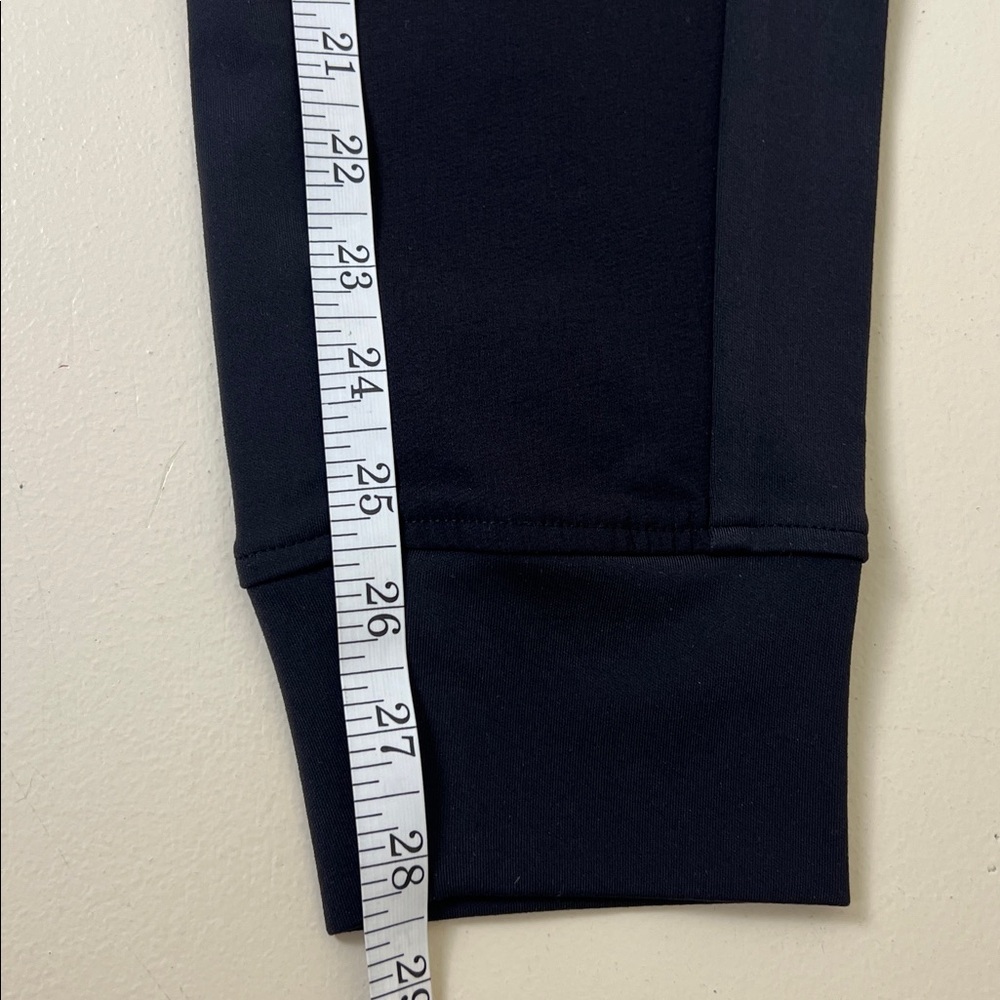 NWT Athleta Women’s Headlands Hybrid Trek High Rise Jogger Black Size 2 - Picture 9 of 11